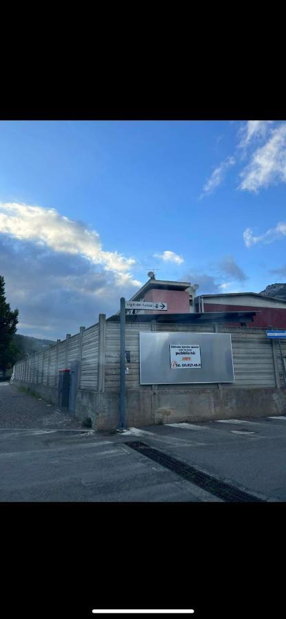 Apartamento Otto Marzo Finale Ligure Exterior foto